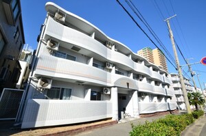 シャトラン弓木一番館