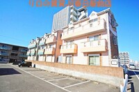 シャトレーヌ諸岡