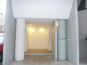 リンデ神宮前