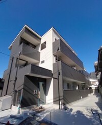 ヴィクトワール放出