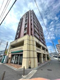 川辺辻岡マンション