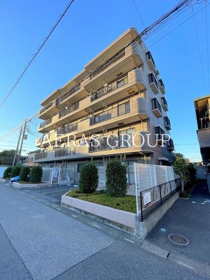 コモドサーラ前川