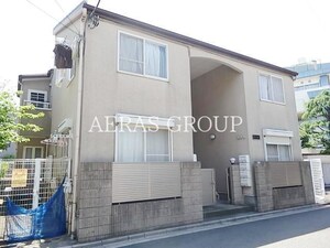 M′s FLAT