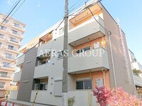 Y′sコート