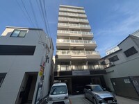 UMEDA ISLAND RESIDENCE