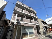サン・ウレージュ