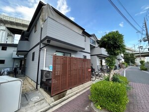 コニシハイツ