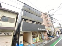 プレジール今津駅前
