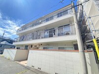 山嘉ハイツ