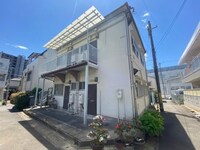 ハイツ八坂