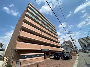 キャッスルコート西新町