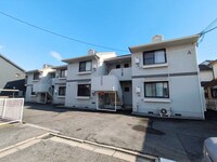 メゾン堀川　A棟