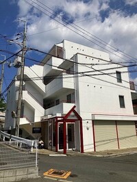 ラ・カーサ・エフ