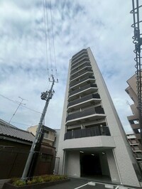 プレジオ西中島ASIAN