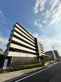 ファーストフィオーレ江坂ガーデン