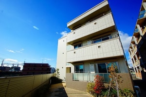 モンターニュⅢ