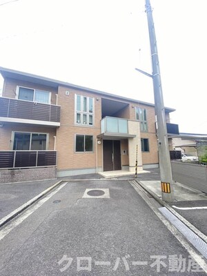 シャーメゾン善通寺町 B棟