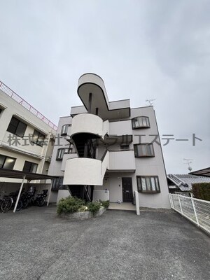 カームヒルズヒラタ