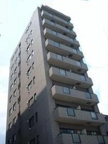 コモドール雷門