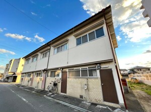 東池尻連棟貸家