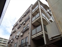 ブルージェつばき