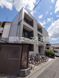 ワイエムカリヤ