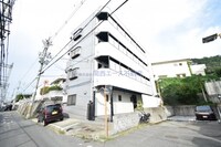 プラットホーム額田駅前