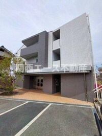 ヌカタコルンイースト