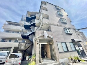 グローバルエイシン