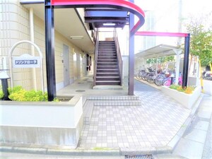 メゾンフローラ