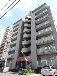 ロイヤルホーク