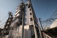 サリュー塚口