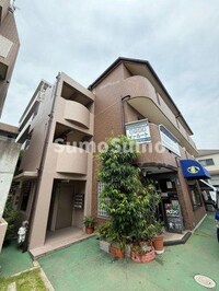 グローリーメゾン