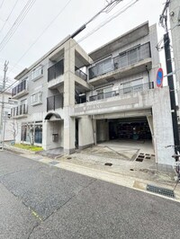 Blanc岩屋中町
