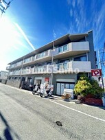 アングラーダム