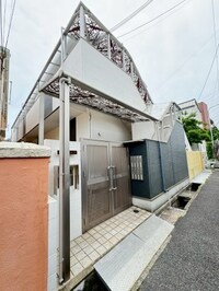 六甲アパートメント