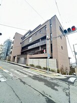 GOPI RESIDENCES