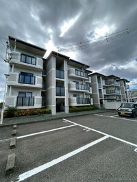 エミネンス有瀬