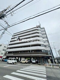 セオ・コート潤和