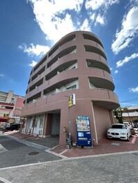 マルキュウビル