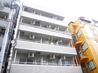 テレサエンバシ