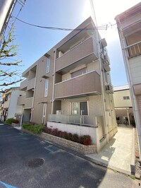 ローレル上河原