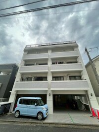 ホワイトシャトー大橋七番館