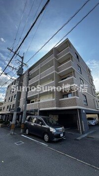 ブルーラグーン吉塚南