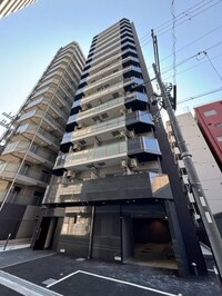 コンフォリア・リヴ谷町九丁目ソルテラス