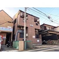 ヴィラ・セラヴィ