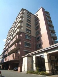 ジュノーパレス