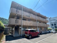 エレガンス山下