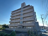 エミネンス隼人塚