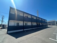 イーストベース